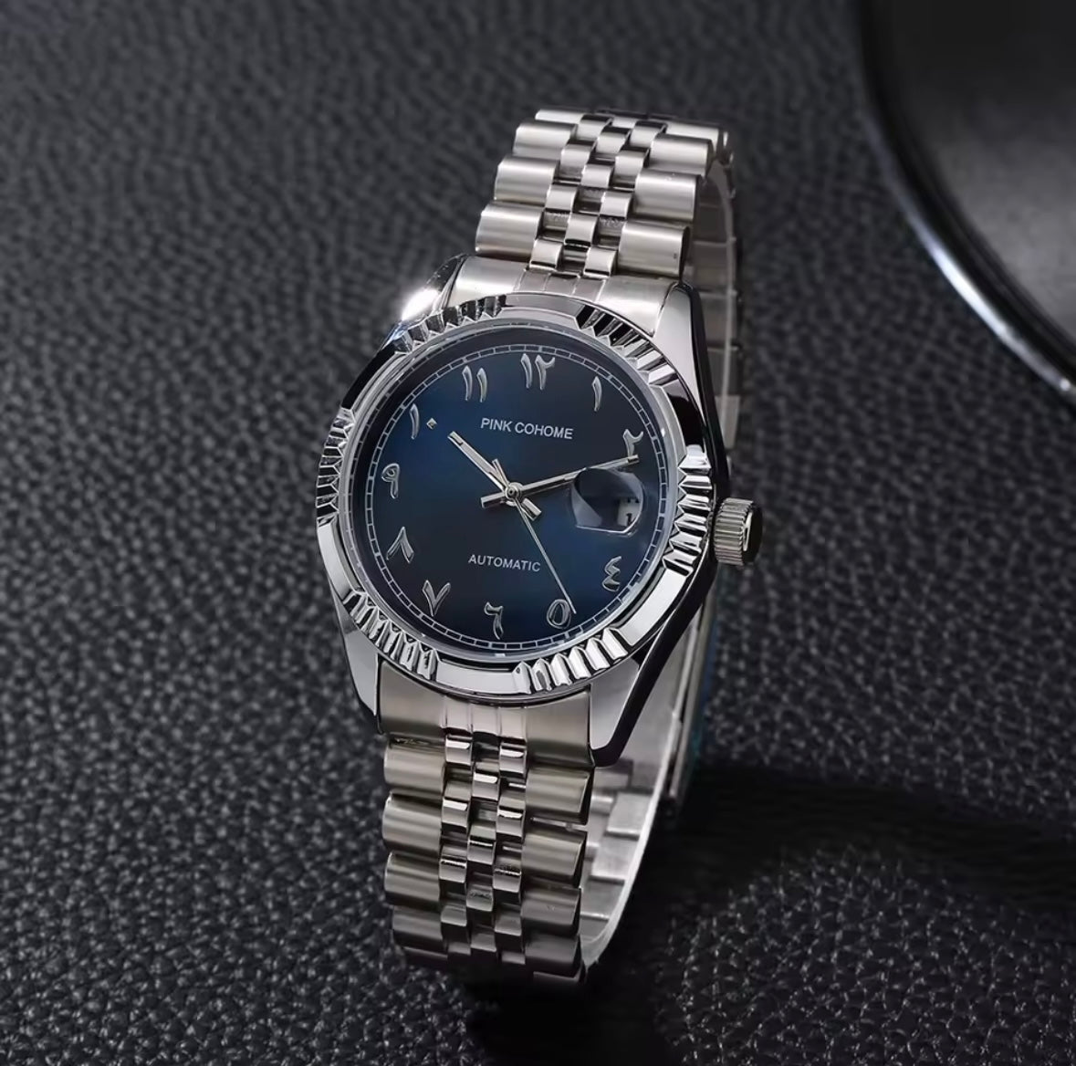 Montre Pink Cohome – Élégance contemporaine avec une touche d’originalité